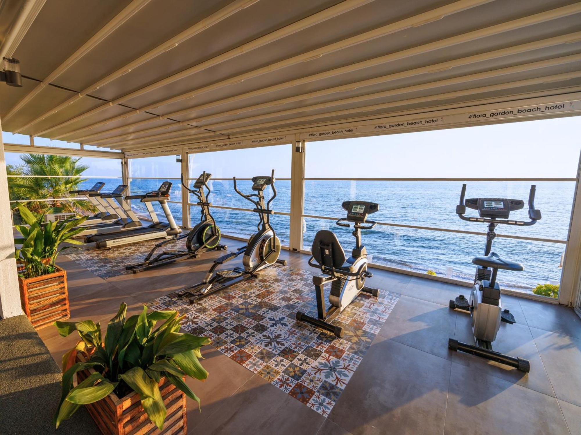 Flora Garden Beach Hotel - Adults Only 16 Plus - Couples Concept Kızılot Eksteriør billede